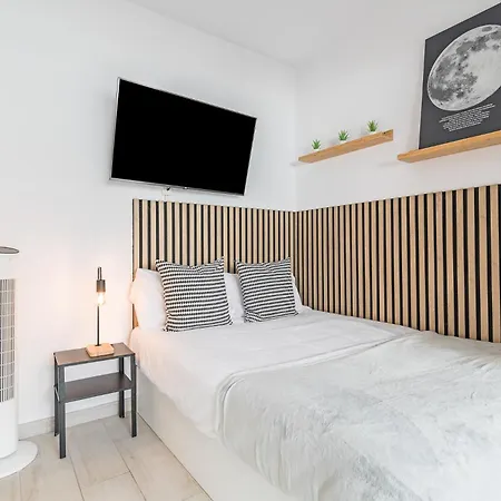 Minimalist & Exterior Next To The
